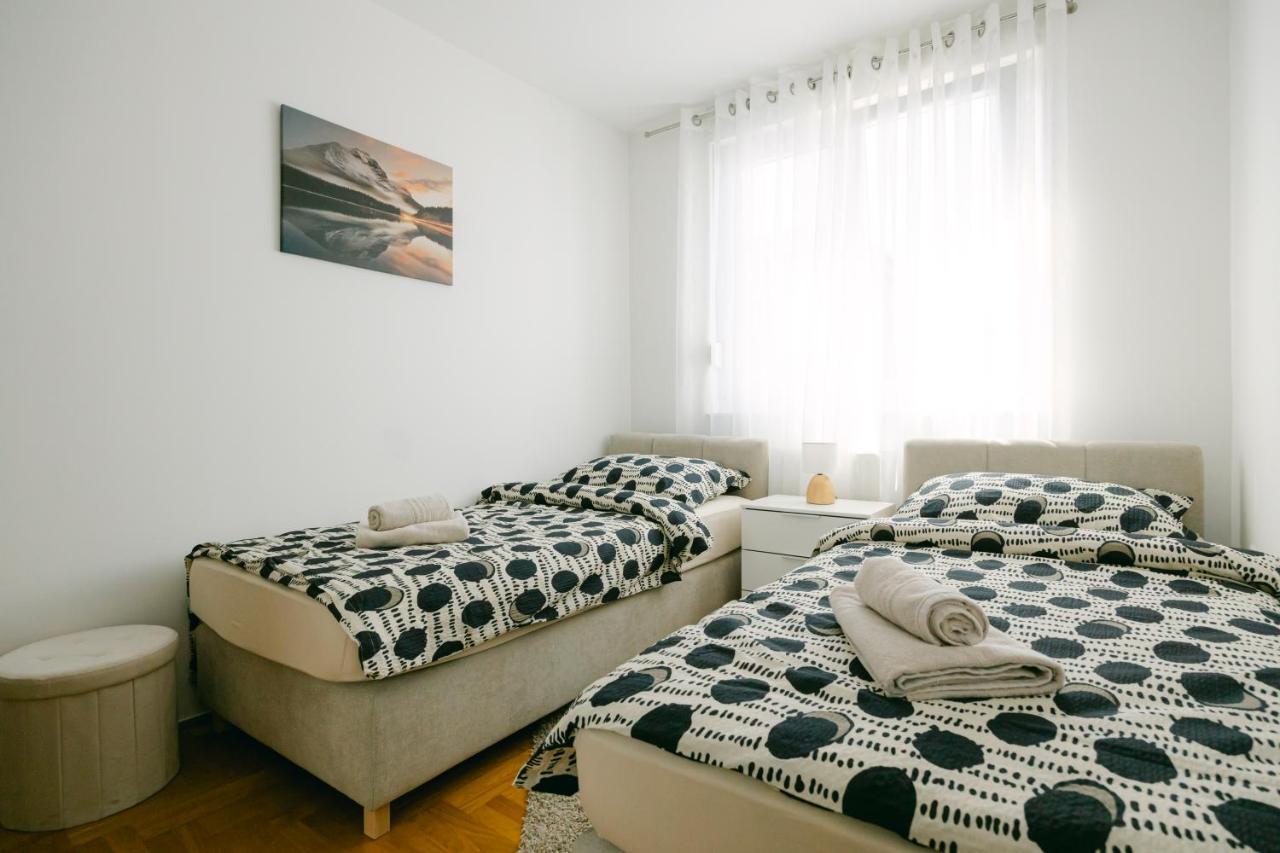 Ladenta Apartman*** Zagreb Exterior foto