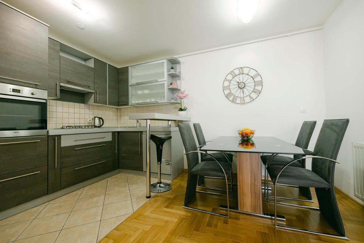 Ladenta Apartman*** Zagreb Exterior foto